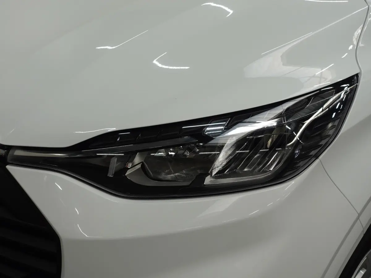 300 2.0 TDCI L2H1 Trend Nieuw Model Automaat Airco Cruise Navi PDC Camera Carplay