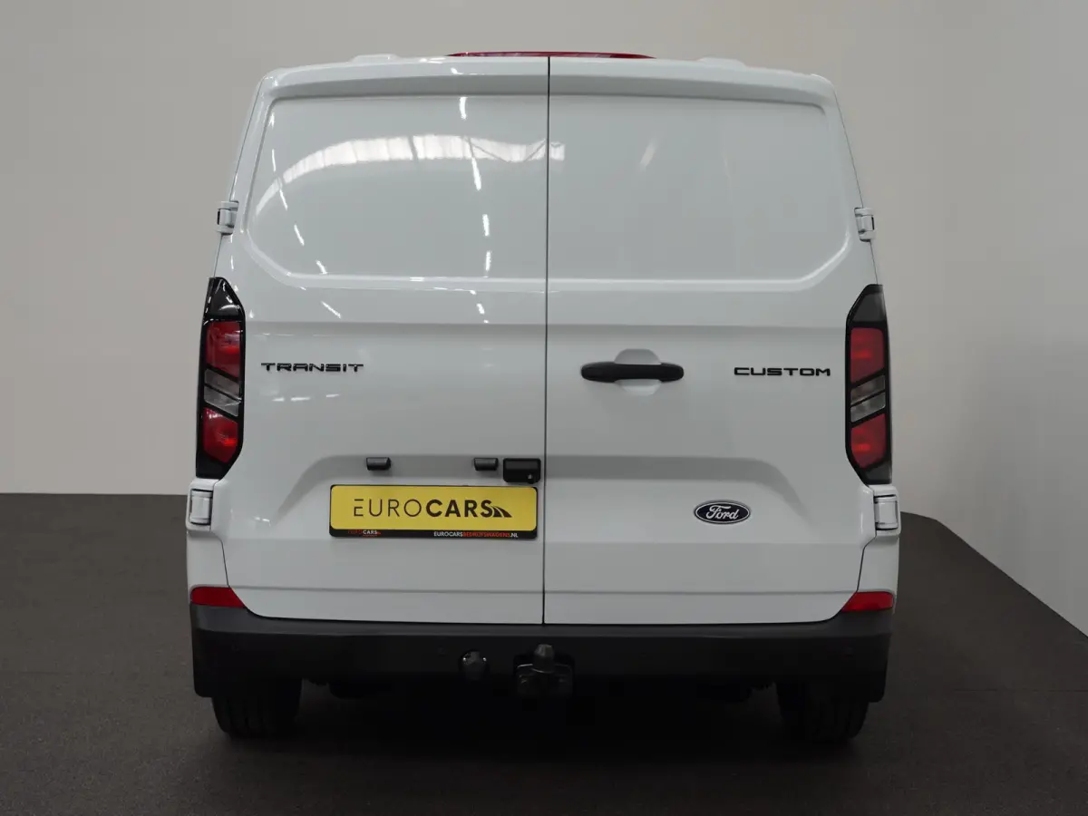 300 2.0 TDCI L2H1 Trend Nieuw Model Automaat Airco Cruise Navi PDC Camera Carplay