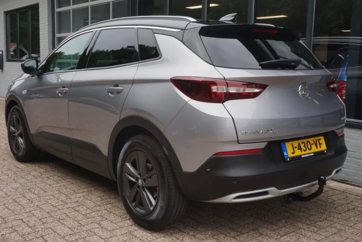 1.2 Turbo 120 jaar Edition! Trekhaak/Camera!