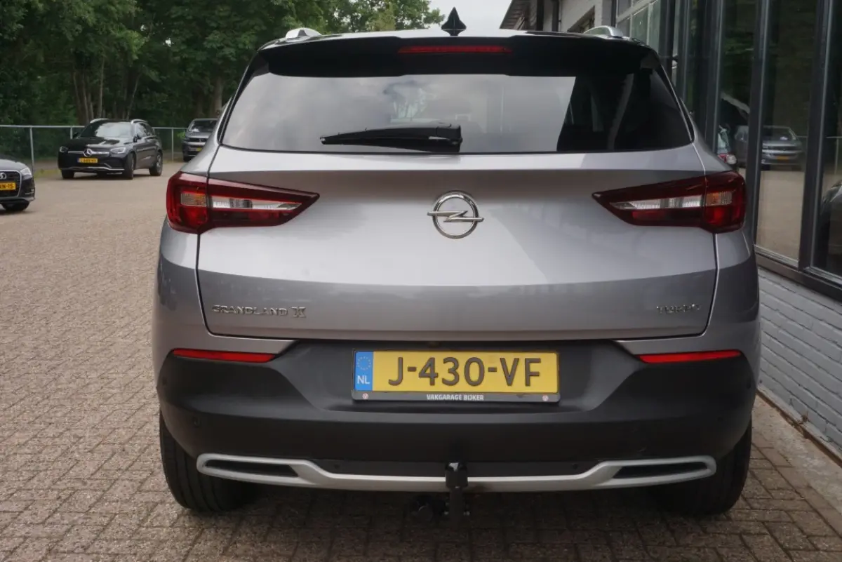 1.2 Turbo 120 jaar Edition! Trekhaak/Camera!