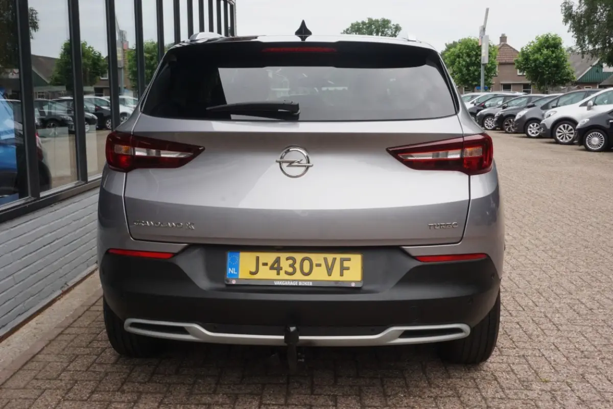 1.2 Turbo 120 jaar Edition! Trekhaak/Camera!