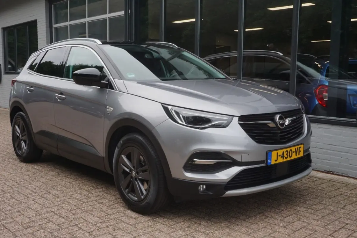 1.2 Turbo 120 jaar Edition! Trekhaak/Camera!