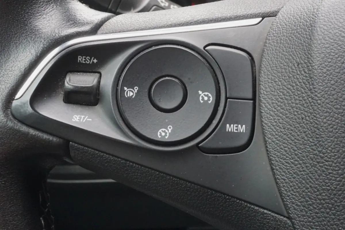 1.2 Turbo 120 jaar Edition! Trekhaak/Camera!