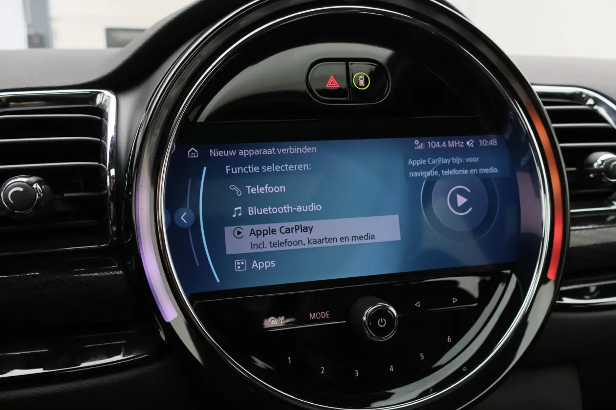 1.5 Cooper Automaat Knights Bridge Edition Leer, Panoramadak, Apple Carplay, Virtual Cockpit, LED, Cruise, Camera, 18''