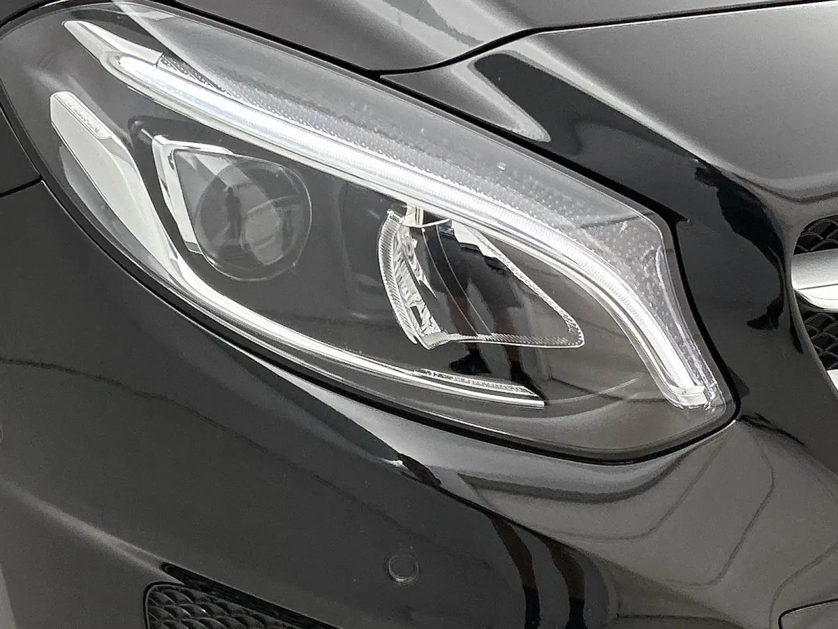 180 Ambition | AUTOMAAT | NAVIGATIE | AIRCO | CRUISE CONTROL | LED | PARKEERSENSOREN |