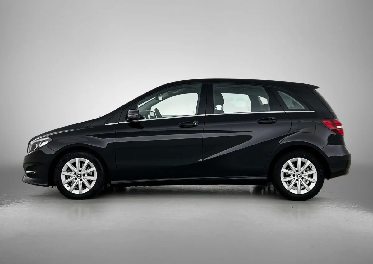 180 Ambition | AUTOMAAT | NAVIGATIE | AIRCO | CRUISE CONTROL | LED | PARKEERSENSOREN |