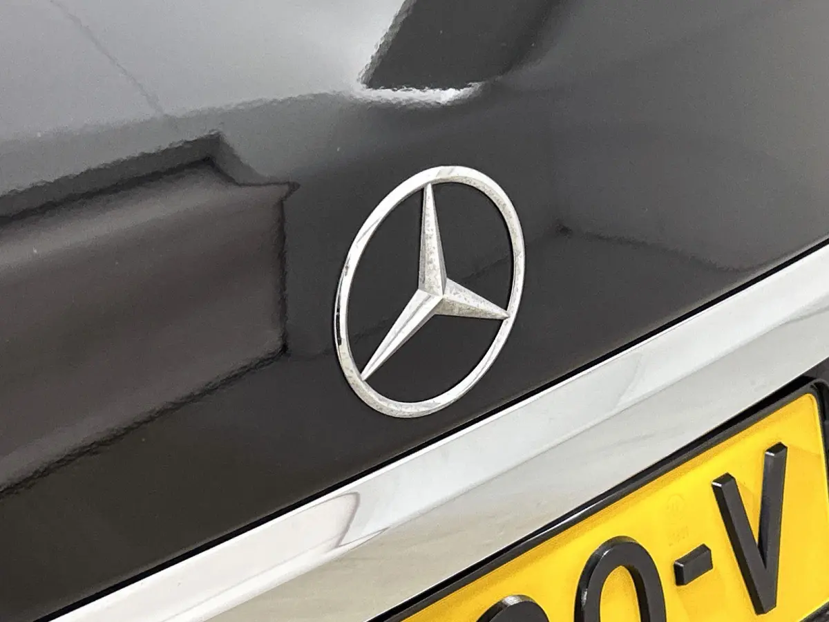 180 Ambition | AUTOMAAT | NAVIGATIE | AIRCO | CRUISE CONTROL | LED | PARKEERSENSOREN |