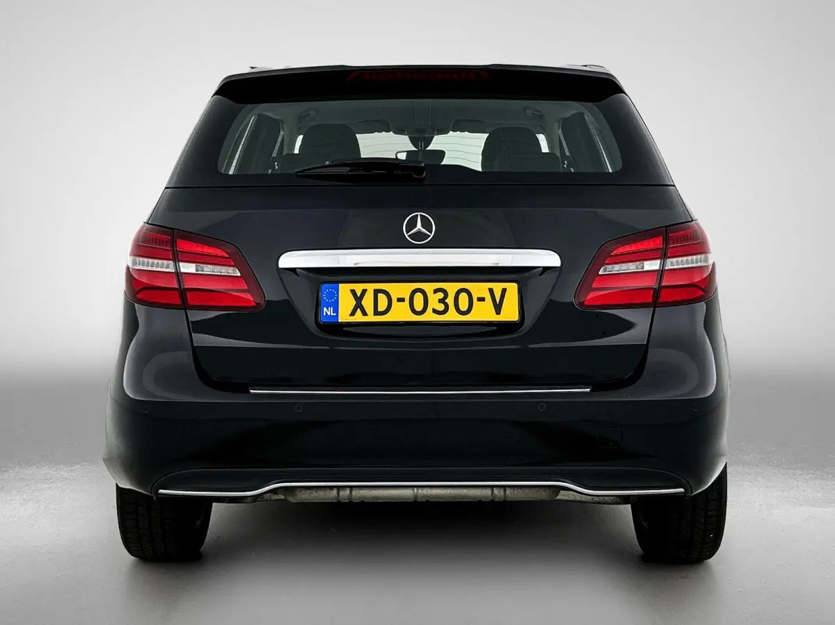 180 Ambition | AUTOMAAT | NAVIGATIE | AIRCO | CRUISE CONTROL | LED | PARKEERSENSOREN |