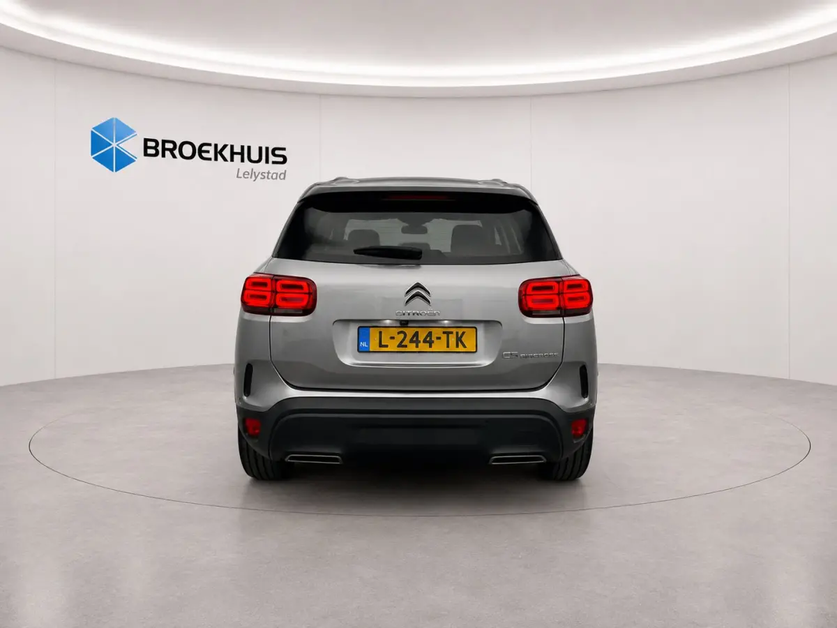 1.2 PURETECH 130PK BUSINESS / NAVI / CLIMA / FULL-LED / PDC / 17" LMV / CAMERA / NIEUWSTAAT !!