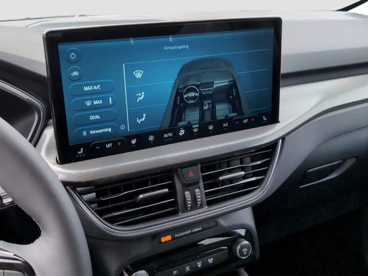 Plug-In Hybrid Titanium | TREKHAAK | WINTERPAKKET | ADAPTIEVE CRUISE CONTROL | DRAADLOZE CARPLAY | Achteruitrijcamera | Adaptieve Cruise Control | Agate Black Metallic