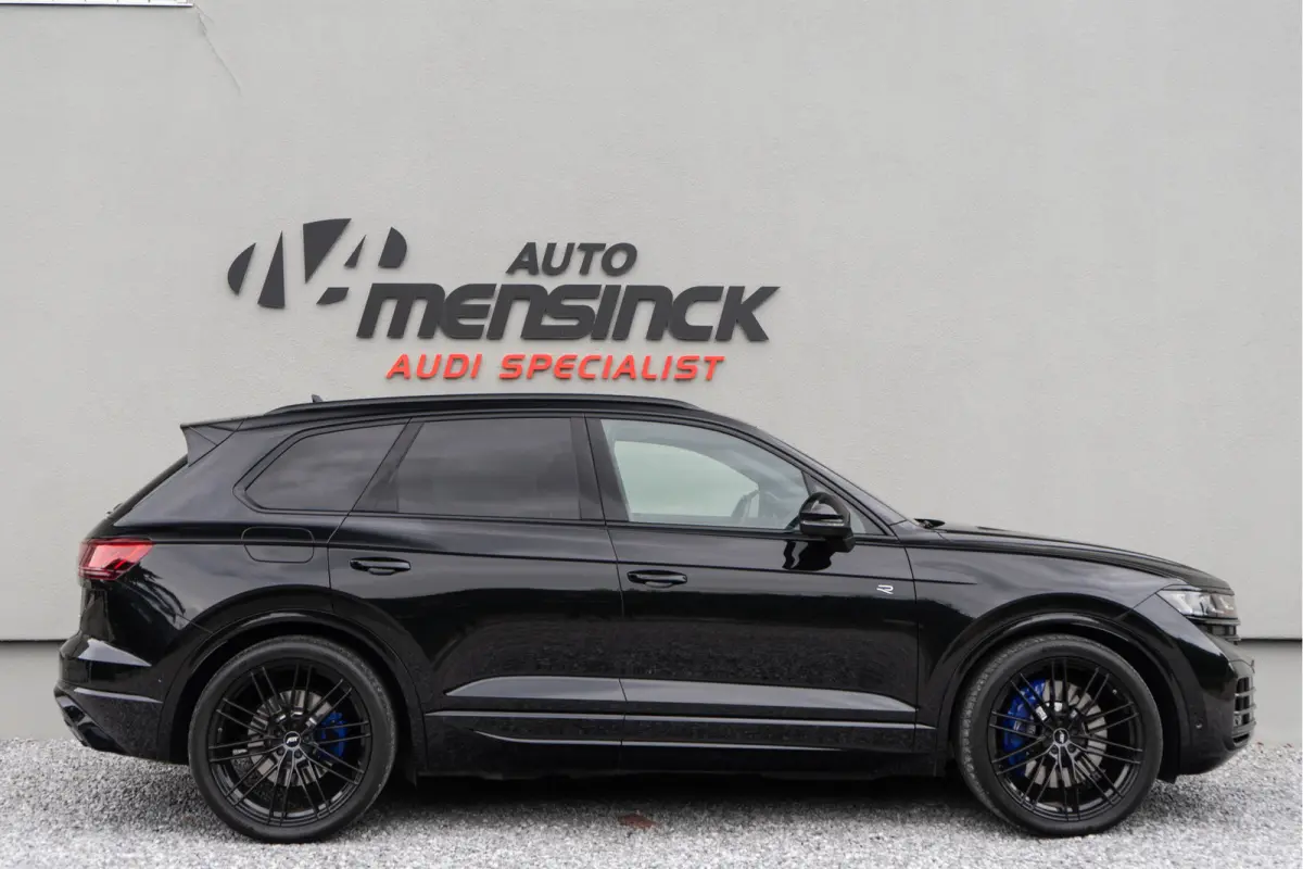 3.0 TSI eHybrid 4MOTION R / 5 Jaar Fabrieksgarantie/ Puglia/ Standkachel/ Luchtvering/ Adaptive Cruise Control/ Panoramadak/ 340kW (461PK)