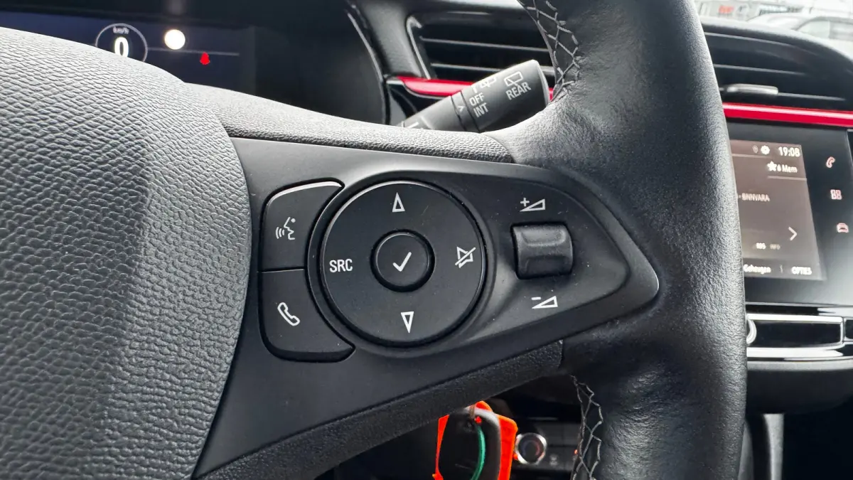 1.2 TURBO 100PK GS-LINE / NAVI / AIRCO / LED / 16" LMV / BLUETOOTH / CRUISECONTROL !!
