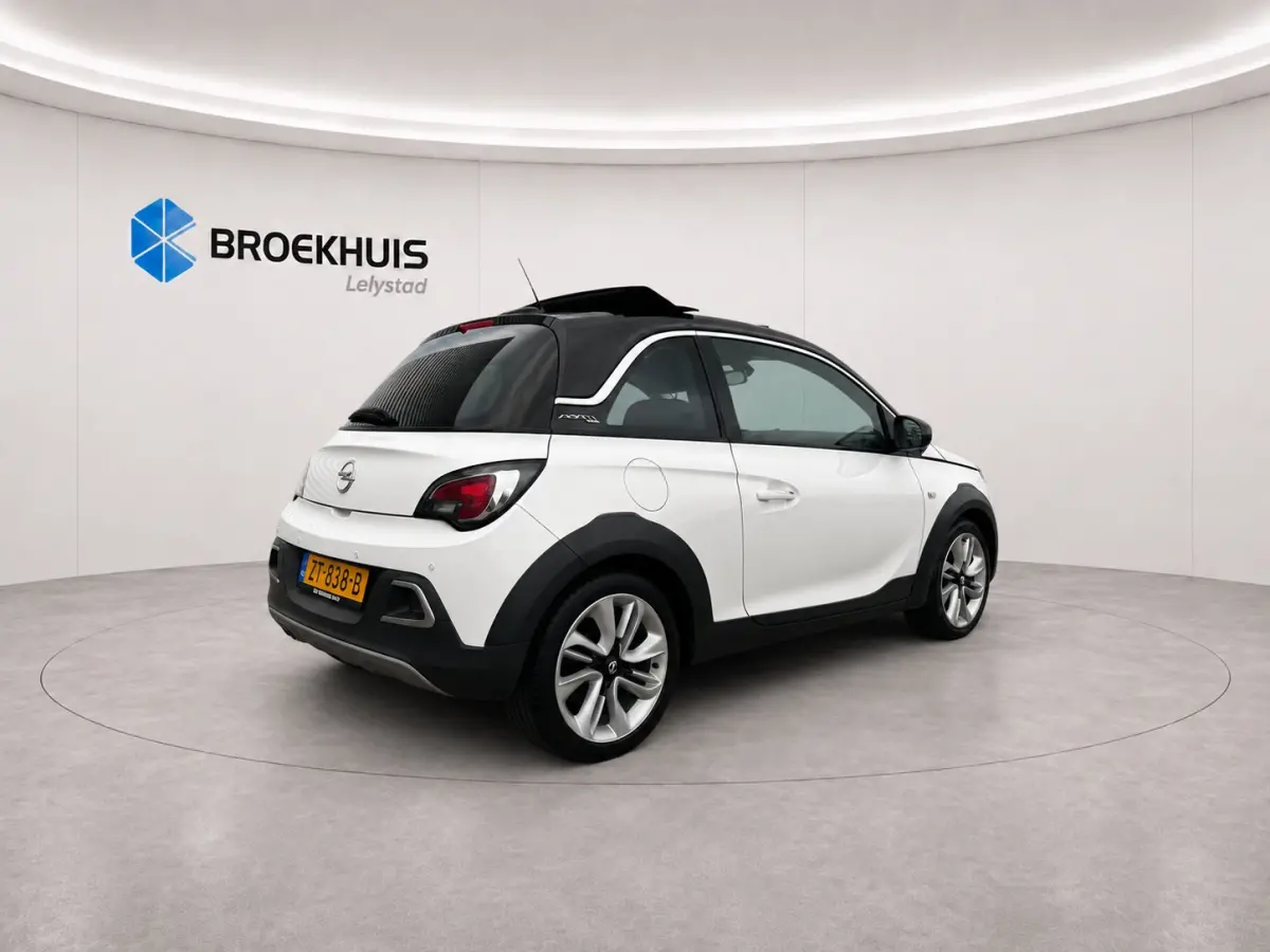 Rocks 1.0 TURBO 90PK BLITZ / NAVI / LEDER / CLIMA LED / PDC / 17" LMV / APPLE CARPLAY / ANDROID AUTO / BLUETOOTH / CRUISECONTROL !!