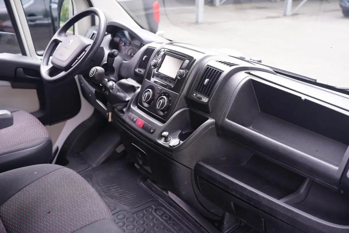 2.0 HDI 130 pk L4 Kipper Airco, Navi Cruise Control, LxBxH 300x200x40 cm