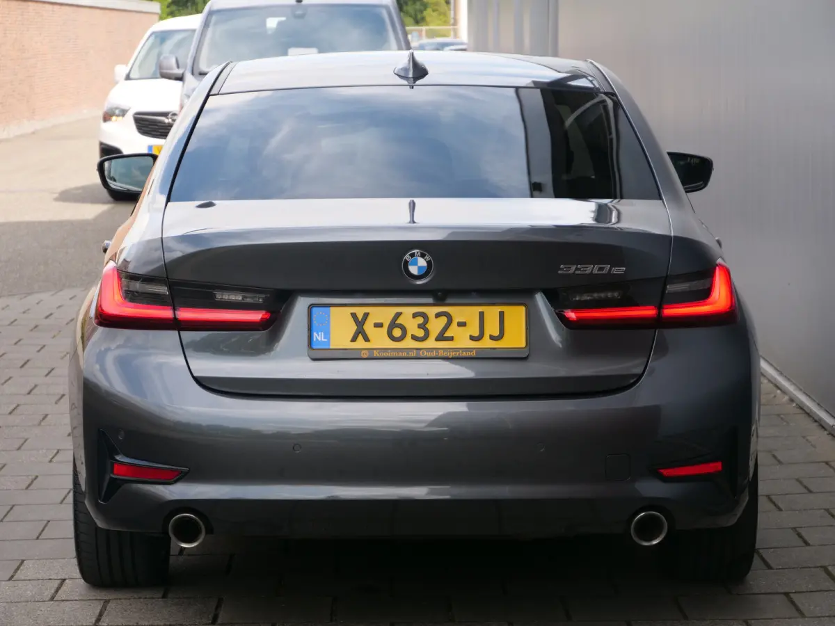330e High Executive 292Pk Automaat Apple Carplay / Adaptive Cruise / Head-up Display
