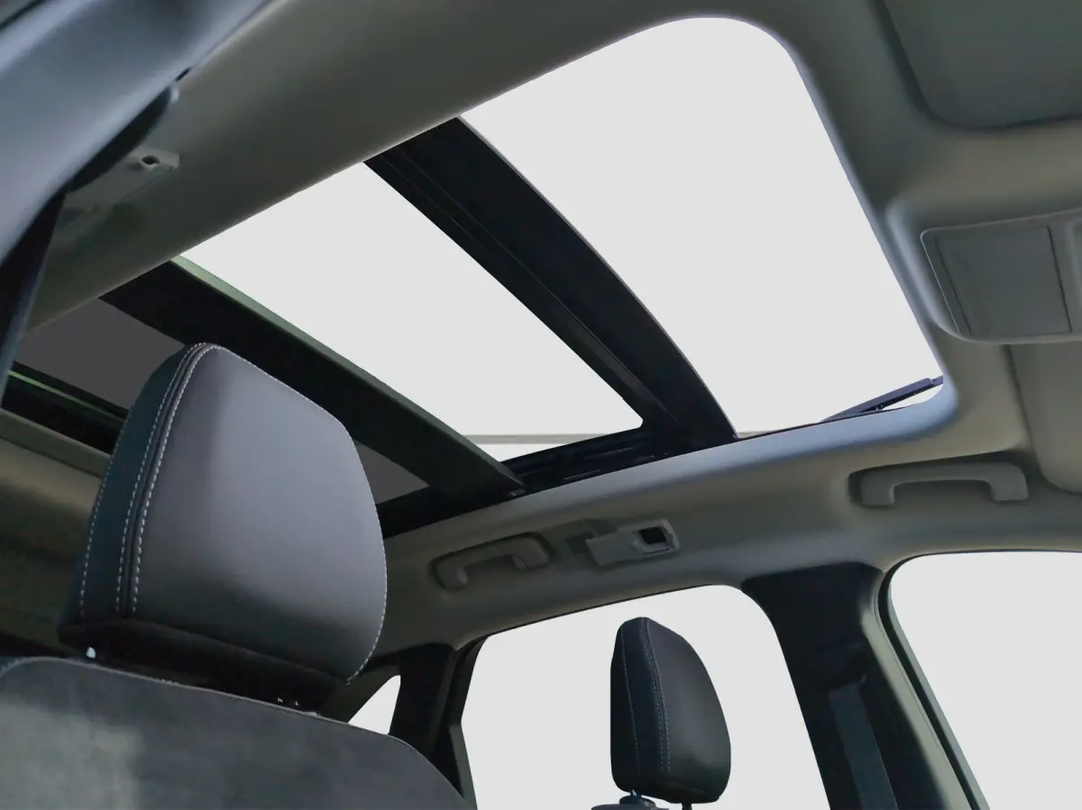 Plug-In Hybrid Active X | TREKHAAK | PANO | PREMIUM AUDIO | MATRIX LED | Matrix-LED-koplamp | Panoramisch zonnedak elektrisch | Sound-systeem Bang & Olufsen Play