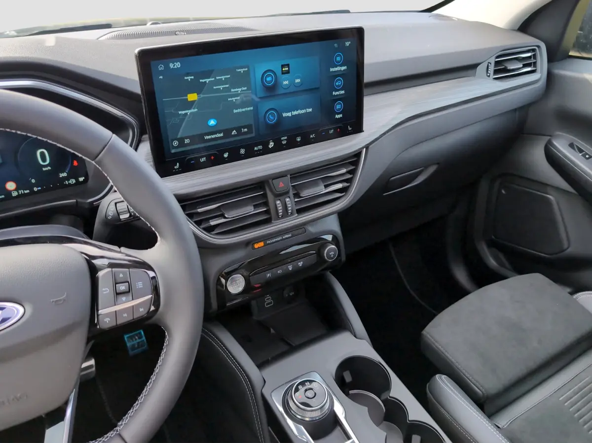 Plug-In Hybrid Active X | TREKHAAK | PANO | PREMIUM AUDIO | MATRIX LED | Matrix-LED-koplamp | Panoramisch zonnedak elektrisch | Sound-systeem Bang & Olufsen Play