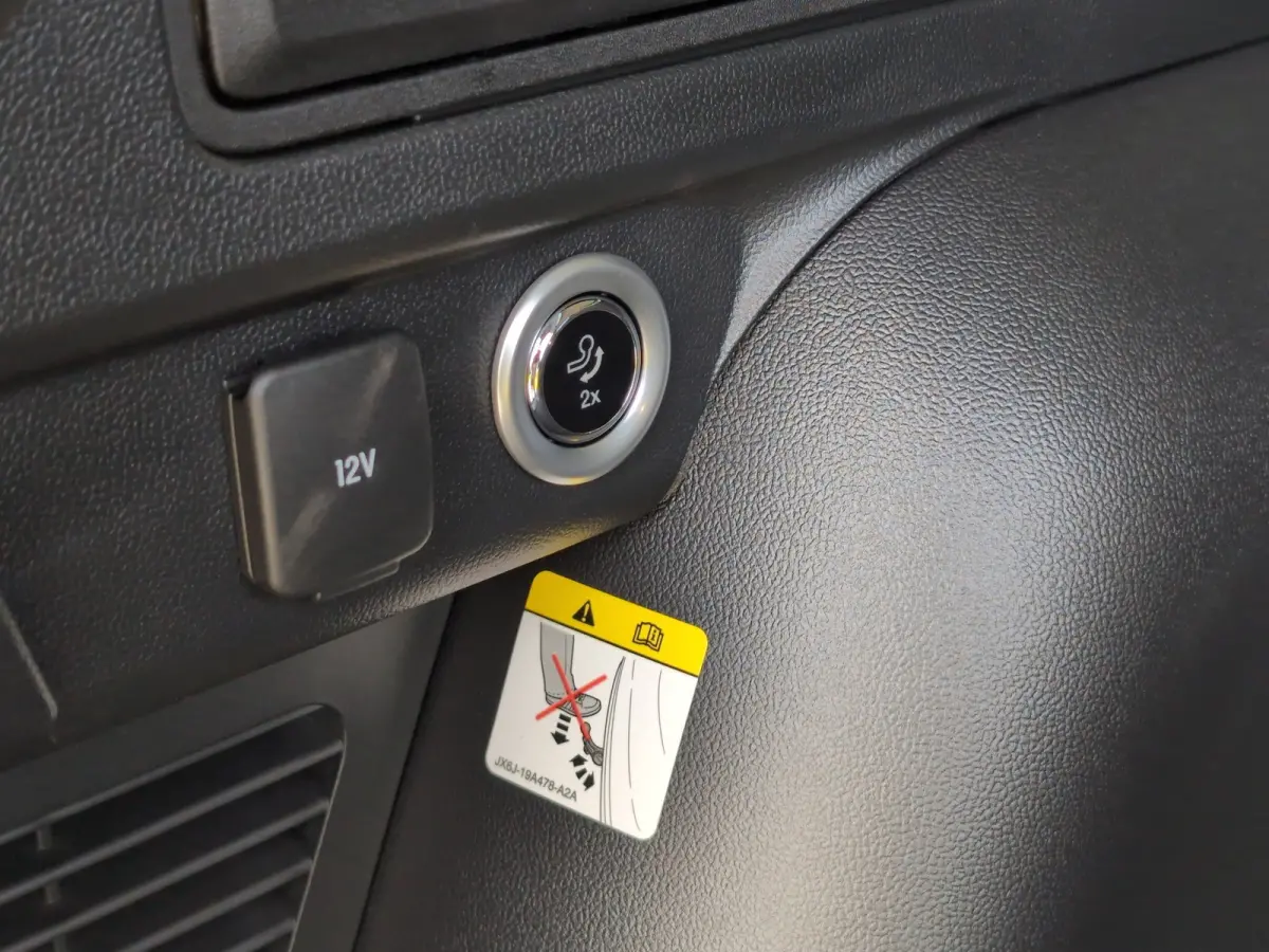 Plug-In Hybrid Active X | TREKHAAK | PANO | PREMIUM AUDIO | MATRIX LED | Matrix-LED-koplamp | Panoramisch zonnedak elektrisch | Sound-systeem Bang & Olufsen Play