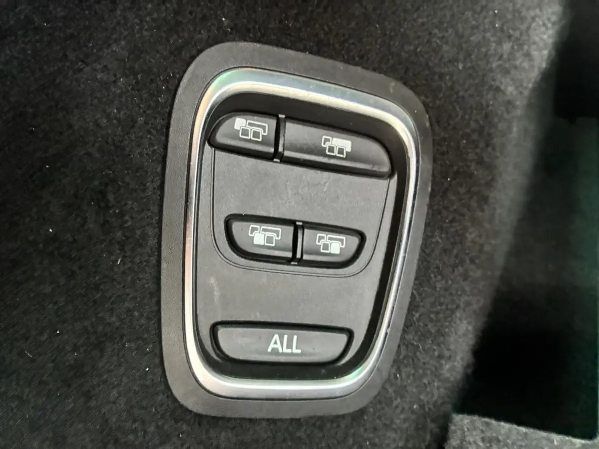 1.2 TCe Intens 7 Persoons CarPlay 2018 vol opties leer massage nw distributieriem eerste eigenaar