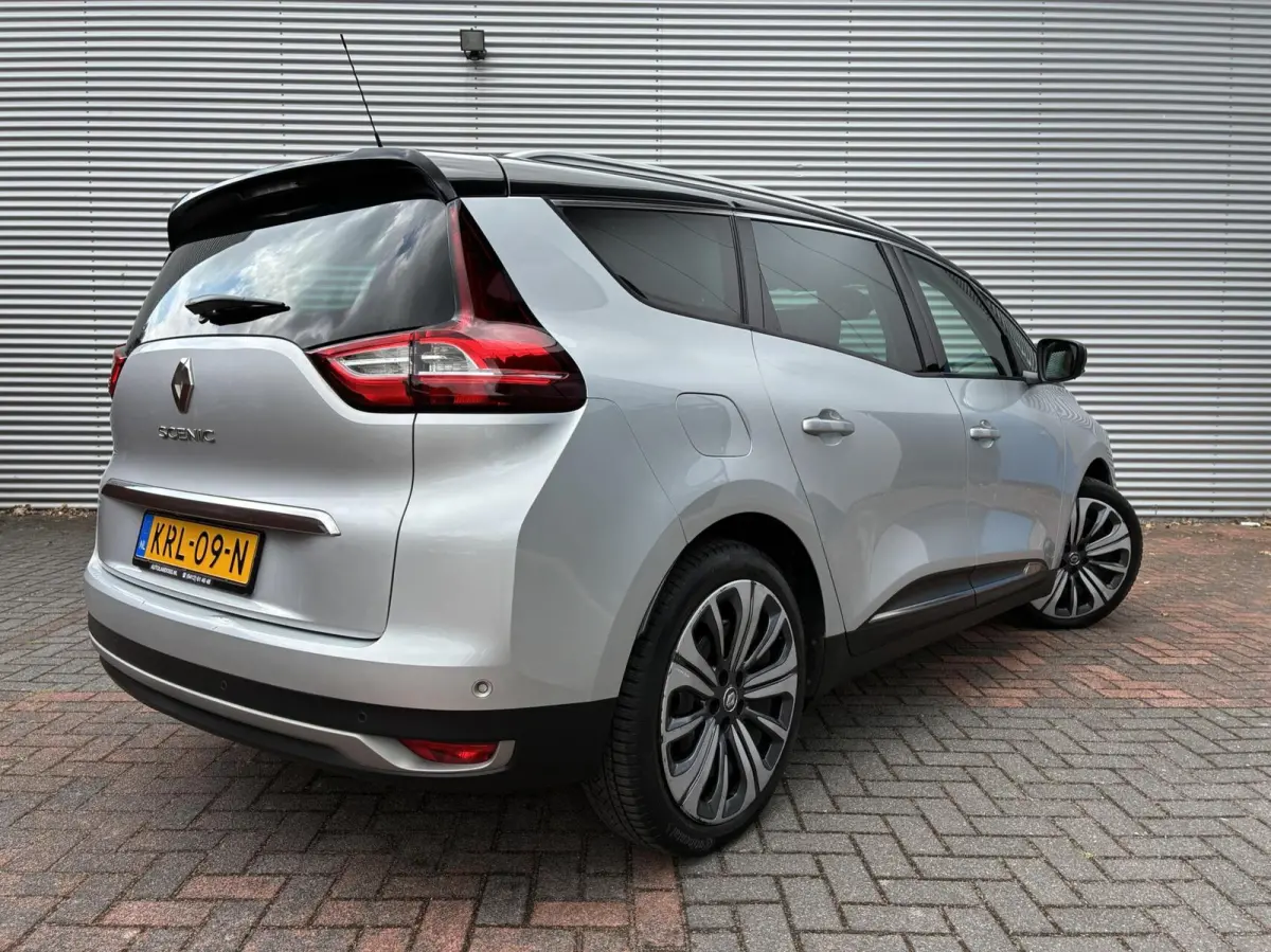 1.2 TCe Intens 7 Persoons CarPlay 2018 vol opties leer massage nw distributieriem eerste eigenaar