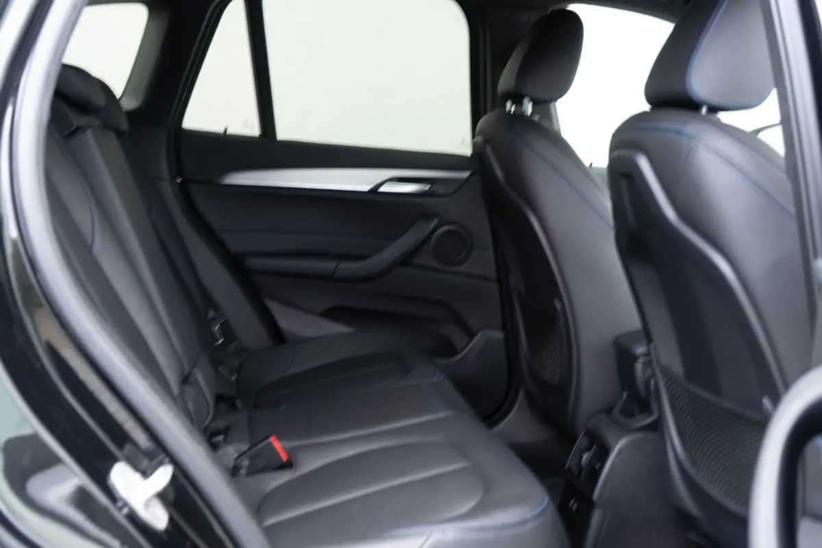 xDrive25e High Executive Edition / M-Sport/ Virtual Cockpit/ Afneembare Trekhaak/ 93kW (126PK)