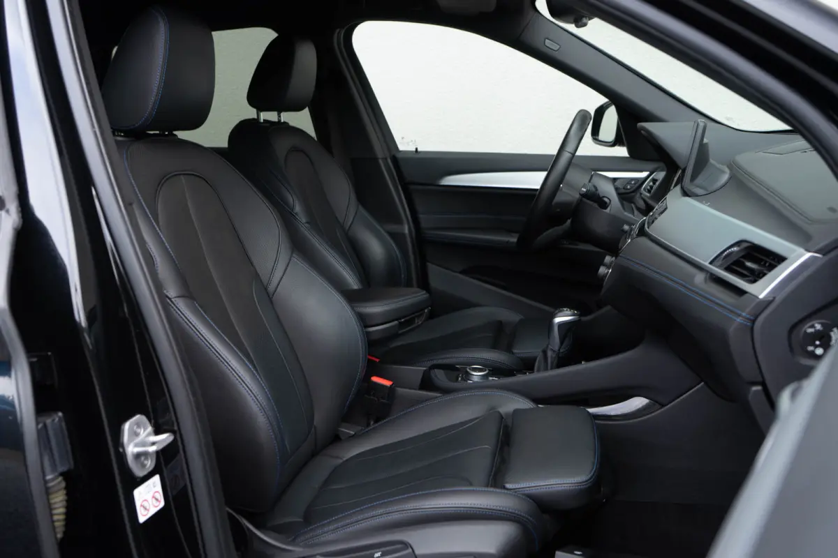 xDrive25e High Executive Edition / M-Sport/ Virtual Cockpit/ Afneembare Trekhaak/ 93kW (126PK)