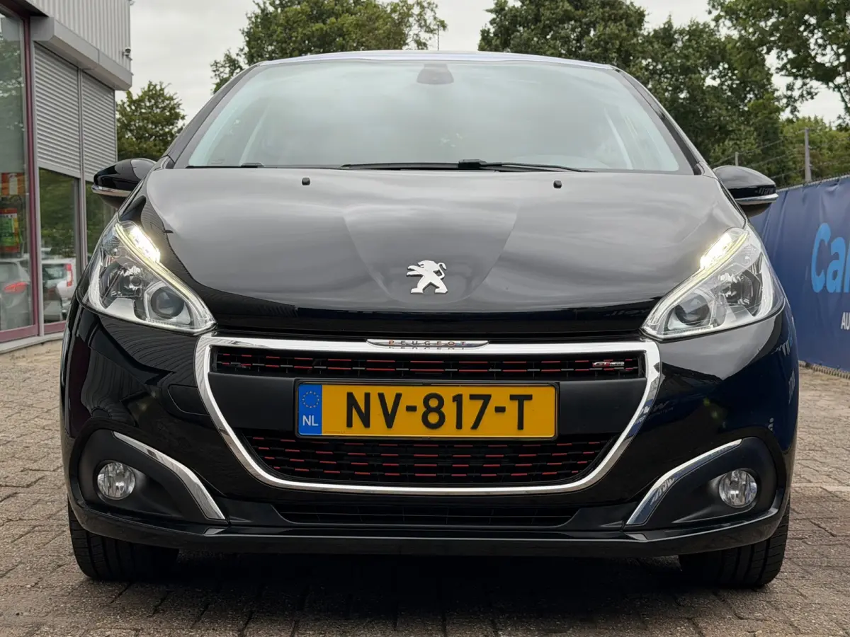 1.2 PureTech GT-line|Distributie VV|Pano|Camera|Navi|Climate|HalfLeder|Cruise|PDC|LMV|Apk tot 01-07-2027|
