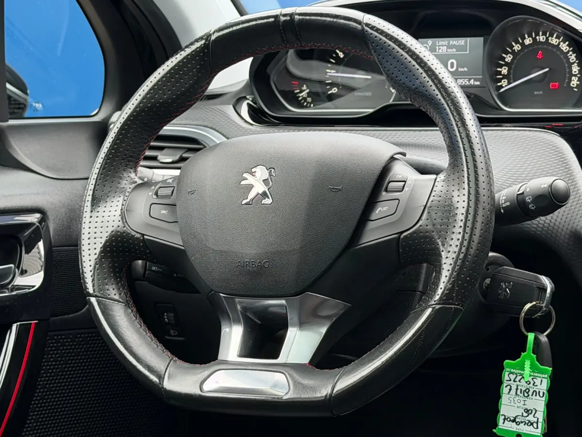 1.2 PureTech GT-line|Distributie VV|Pano|Camera|Navi|Climate|HalfLeder|Cruise|PDC|LMV|Apk tot 01-07-2027|
