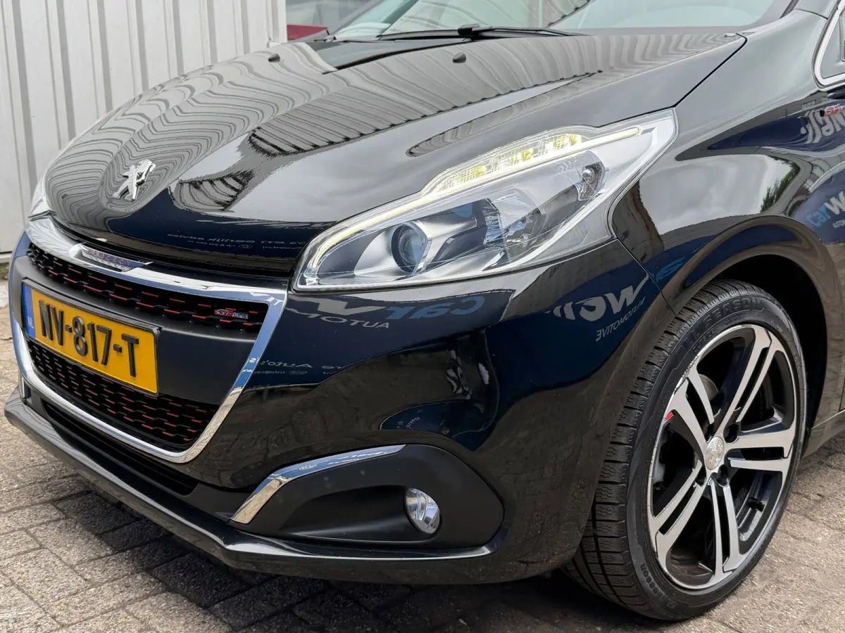 1.2 PureTech GT-line|Distributie VV|Pano|Camera|Navi|Climate|HalfLeder|Cruise|PDC|LMV|Apk tot 01-07-2027|