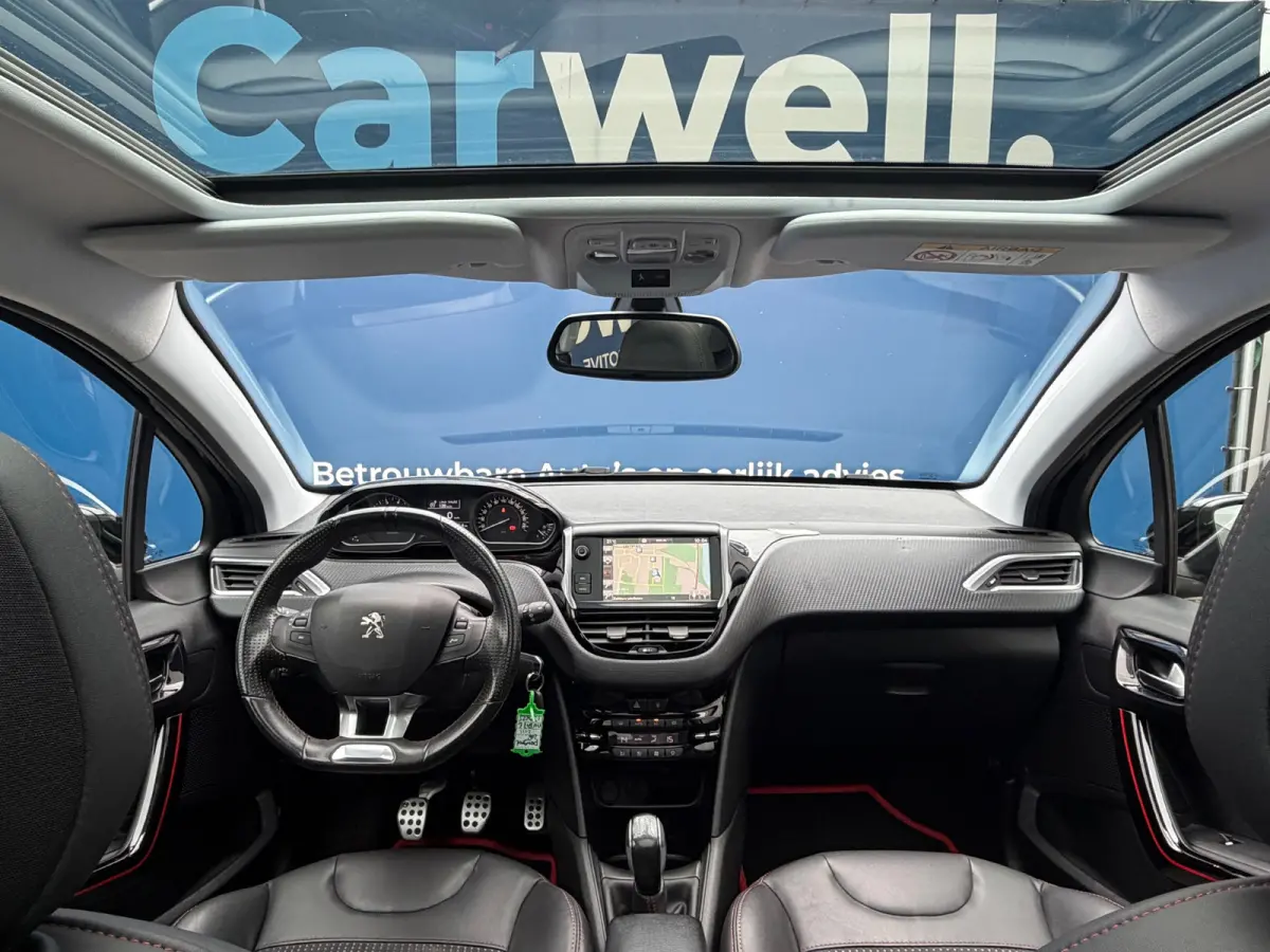 1.2 PureTech GT-line|Distributie VV|Pano|Camera|Navi|Climate|HalfLeder|Cruise|PDC|LMV|Apk tot 01-07-2027|