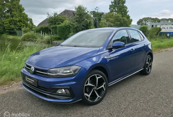 1.0 TSI R-Line / Navi / Camera / Carplay