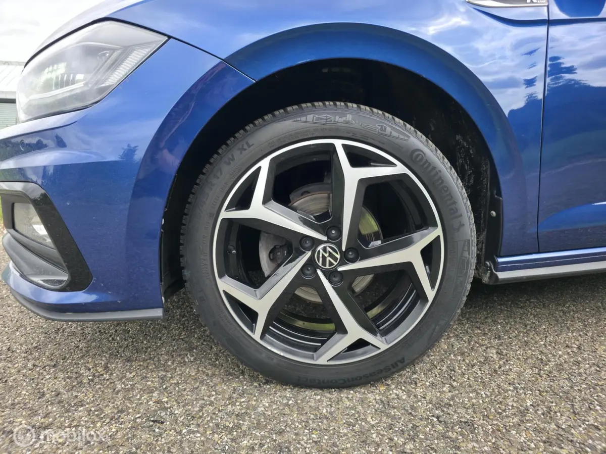 1.0 TSI R-Line / Navi / Camera / Carplay
