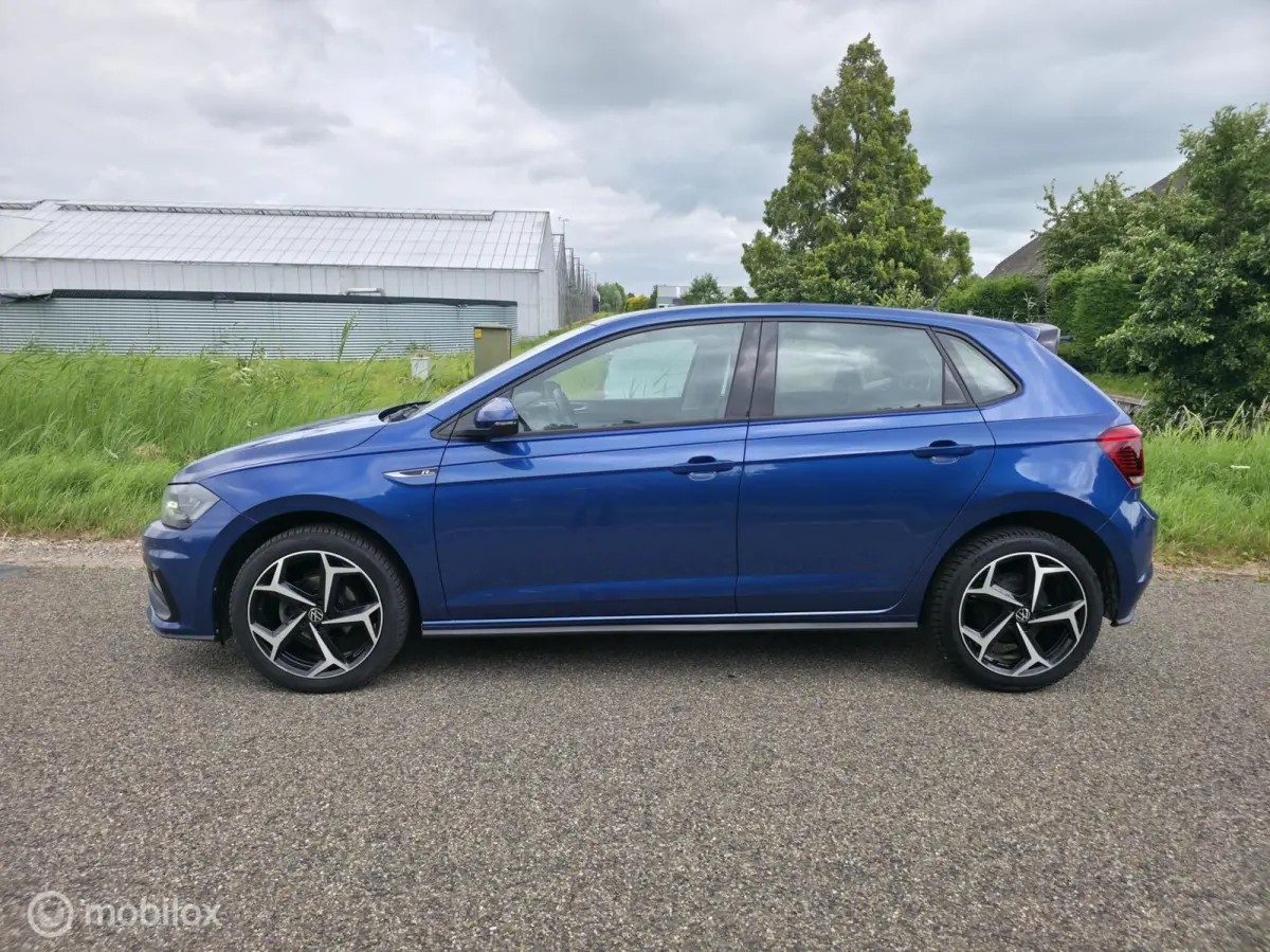 1.0 TSI R-Line / Navi / Camera / Carplay