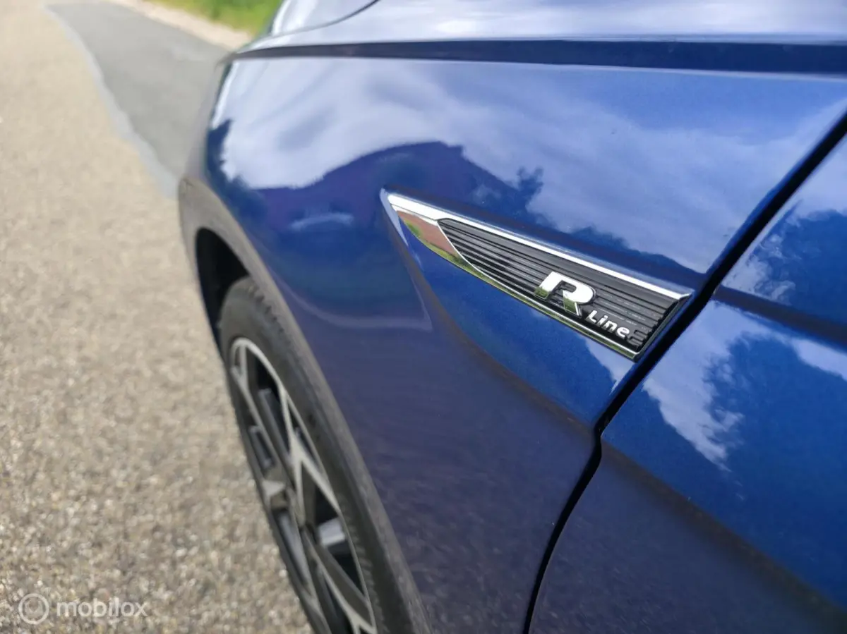 1.0 TSI R-Line / Navi / Camera / Carplay