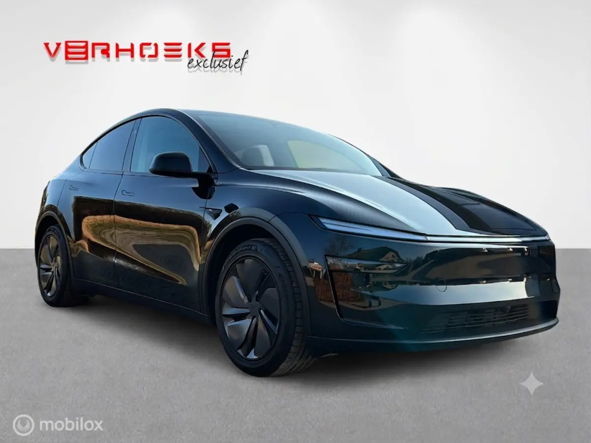 Premium Long Range AWD 78 kWh NIEUW!! 889KM