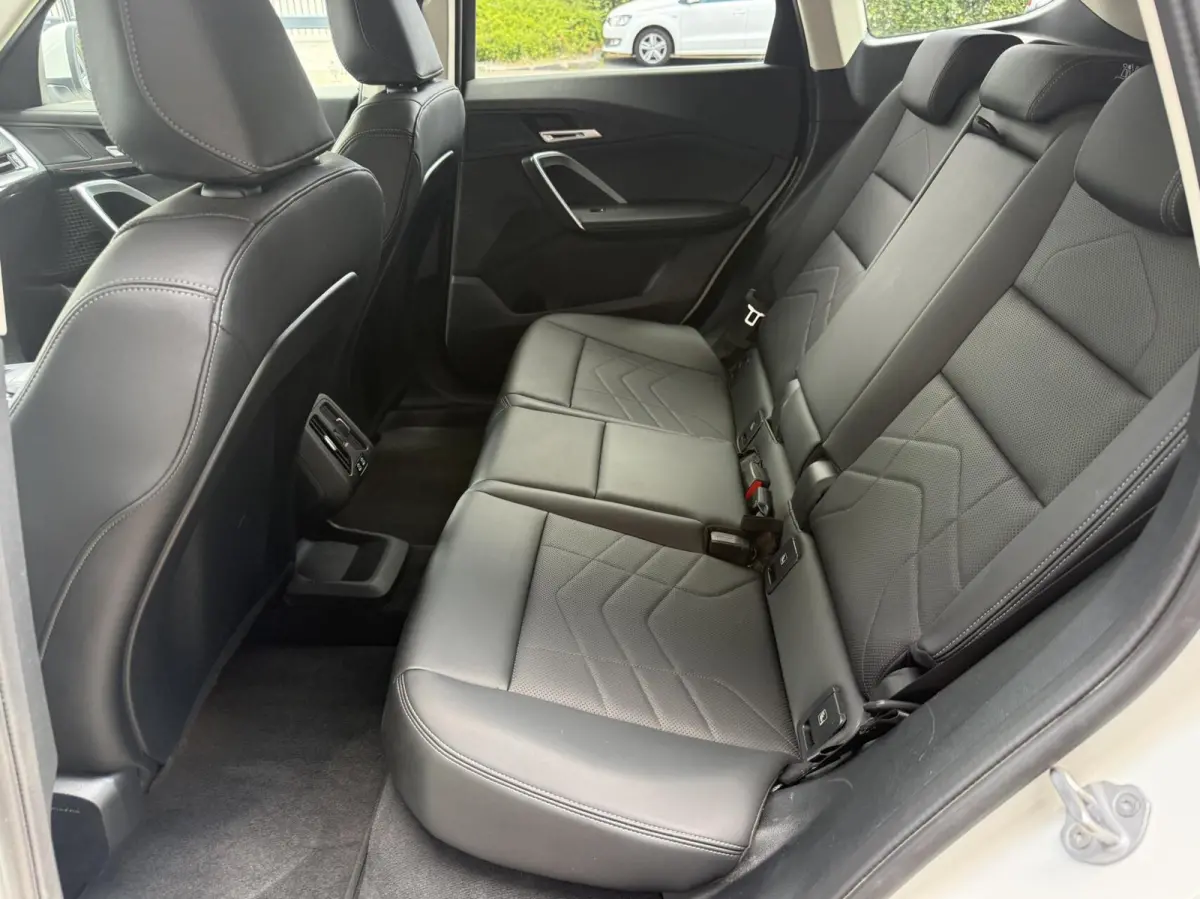 eDrive20 67 kWh Leder bekleding stoelverwarming