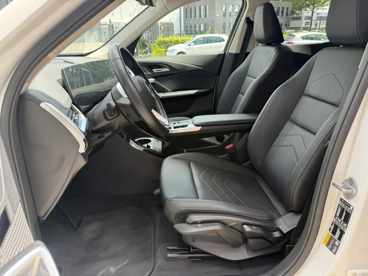 eDrive20 67 kWh Leder bekleding stoelverwarming