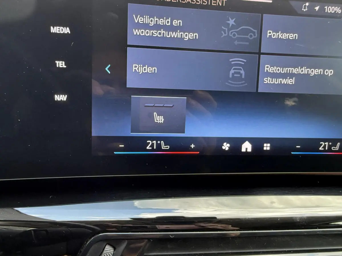 eDrive20 67 kWh Leder bekleding stoelverwarming