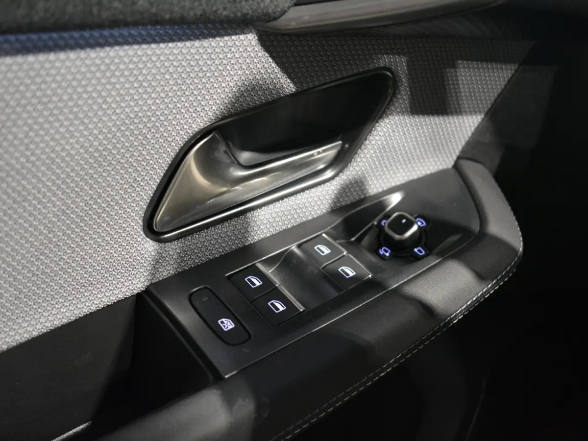 GS 73 kWh | Panorama dak | Camera | Apple Carplay/Android Auto