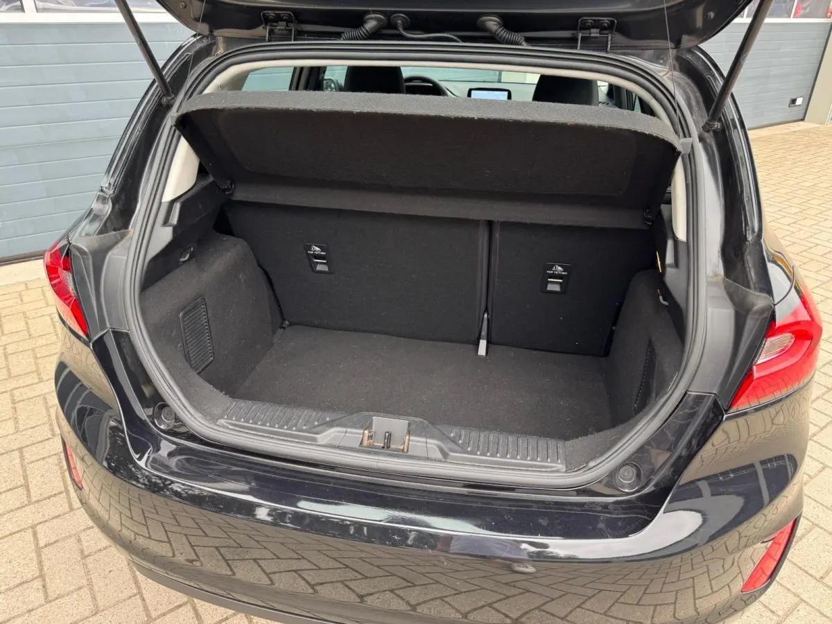 1.0 EcoBoost Connected | LED | CarPlay | Navigatie | DAB | Cruise | Airco