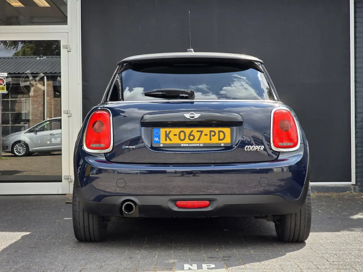 1.5 Cooper Chili / CARPLAY / AIRCO