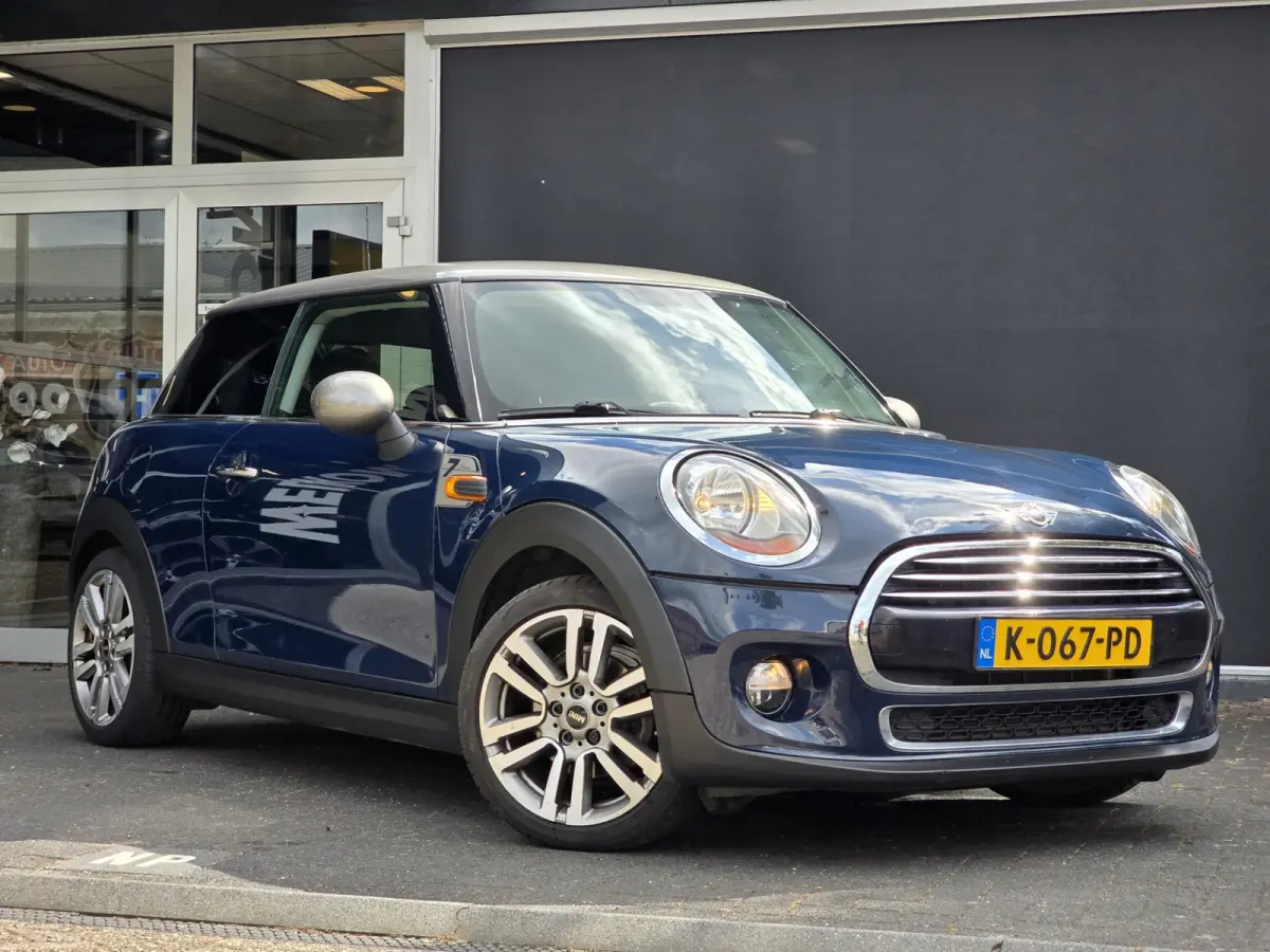 1.5 Cooper Chili / CARPLAY / AIRCO
