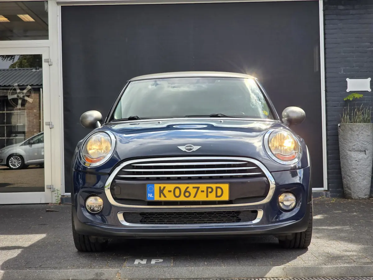 1.5 Cooper Chili / CARPLAY / AIRCO