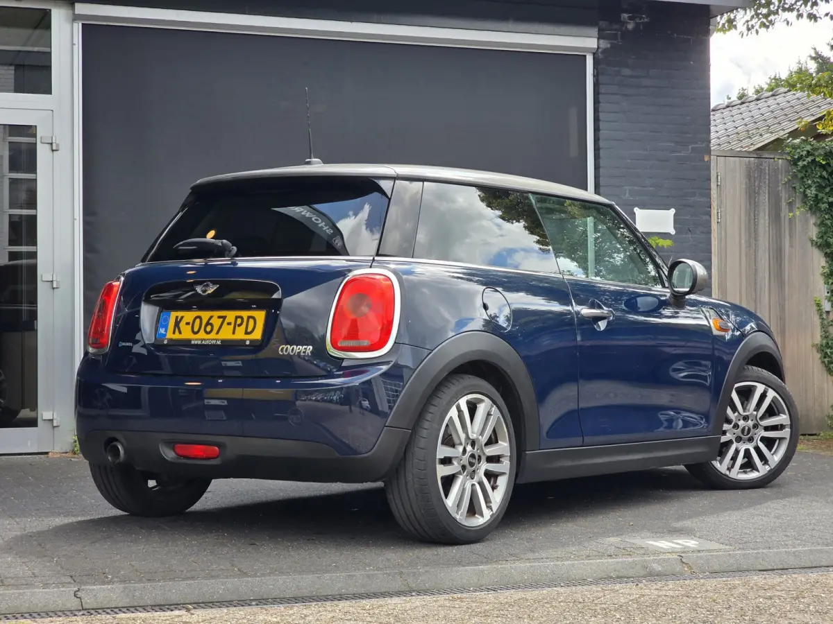 1.5 Cooper Chili / CARPLAY / AIRCO