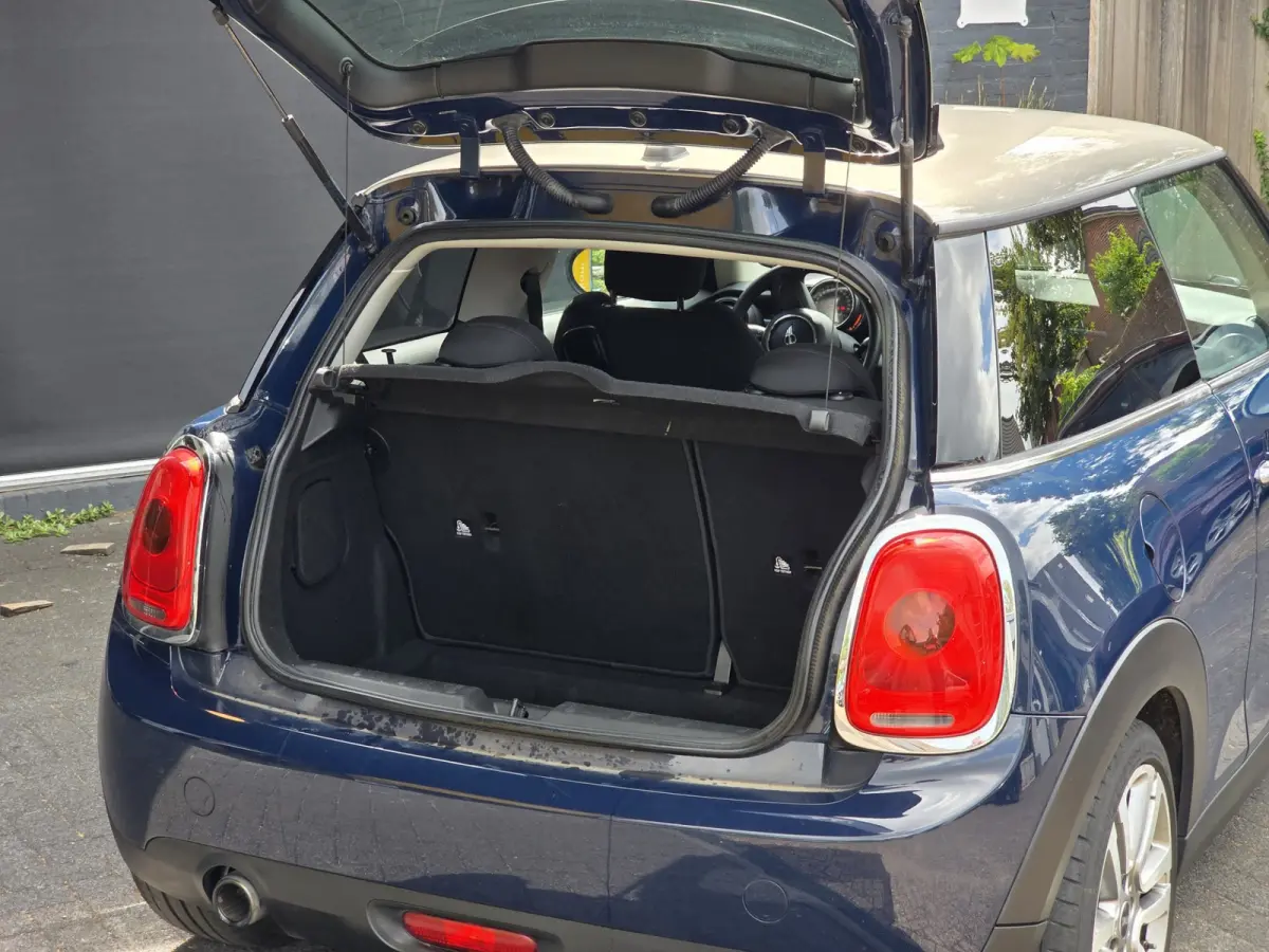 1.5 Cooper Chili / CARPLAY / AIRCO