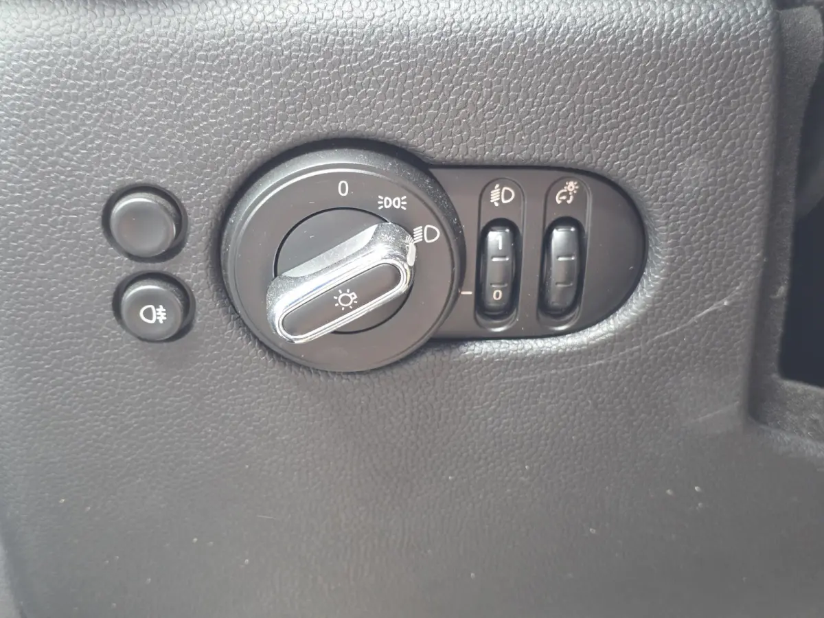 1.5 Cooper Chili / CARPLAY / AIRCO