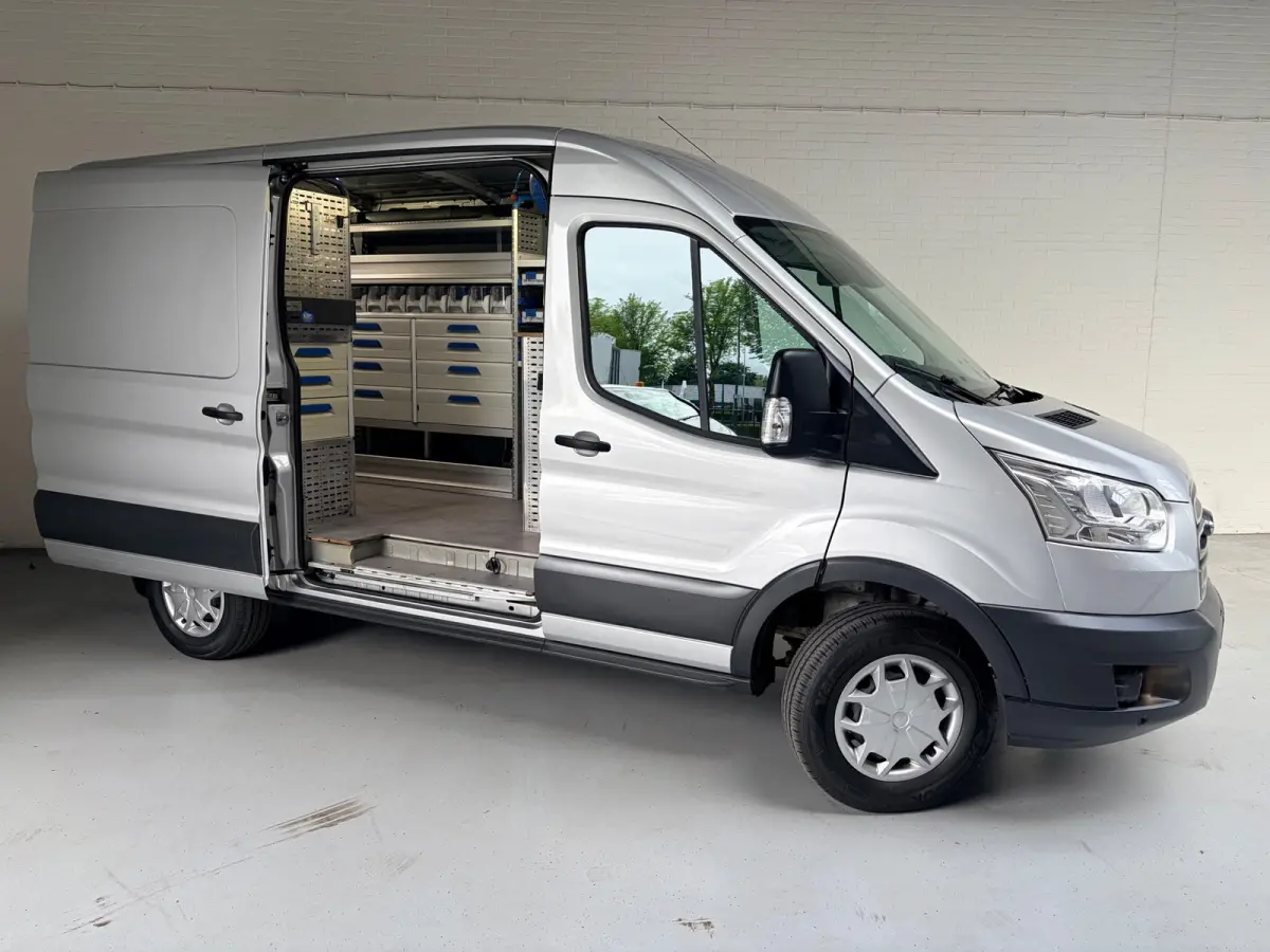 Servicewagen 350 2.0 TDCI 131PK euro6 L2H2 3Persoons Trend 3Persoons, Sortimo werkplaats inrichting, RIJKLAARPRIJS