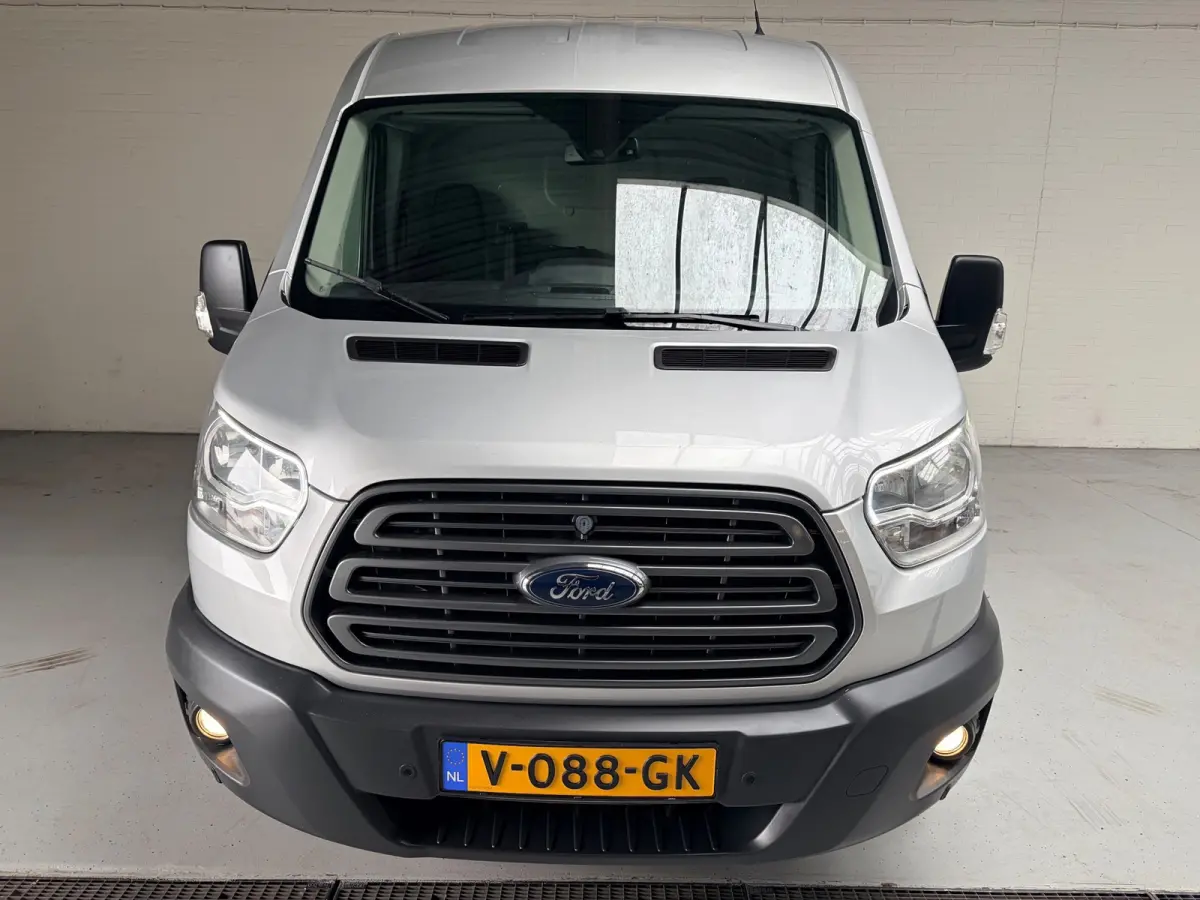 Servicewagen 350 2.0 TDCI 131PK euro6 L2H2 3Persoons Trend 3Persoons, Sortimo werkplaats inrichting, RIJKLAARPRIJS