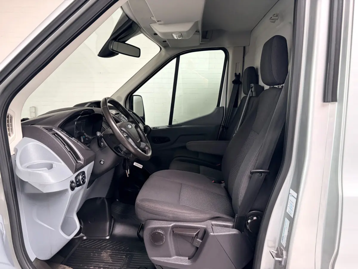 Servicewagen 350 2.0 TDCI 131PK euro6 L2H2 3Persoons Trend 3Persoons, Sortimo werkplaats inrichting, RIJKLAARPRIJS