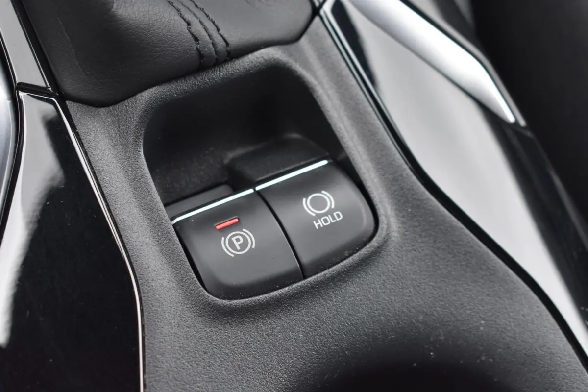 1.8 Hybrid Dynamic | Carplay | Lane Assist | Cruise Control |